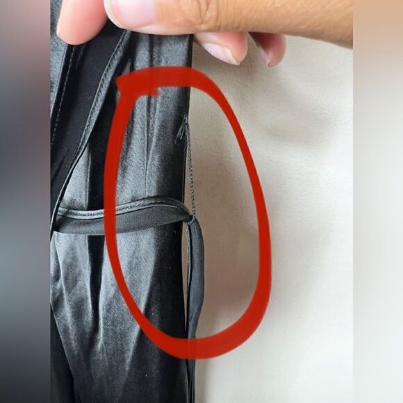 Vera Wang Black Satin Sleeveless Sequin Neck Keyhole Back Evening Maxi Gown 8 - Picture 10 of 16